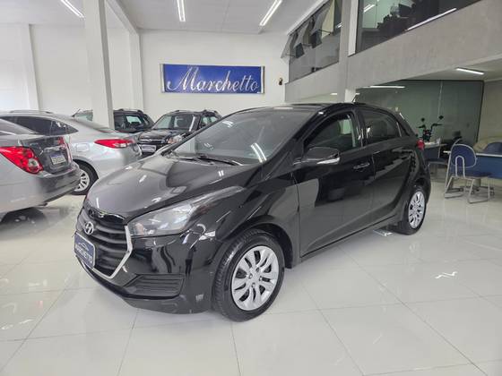 HYUNDAI HB20 1.6 COMFORT PLUS 16V FLEX 4P AUTOMÁTICO
